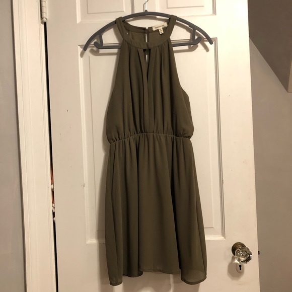 Green Tank Dress - Picture 6 of 9